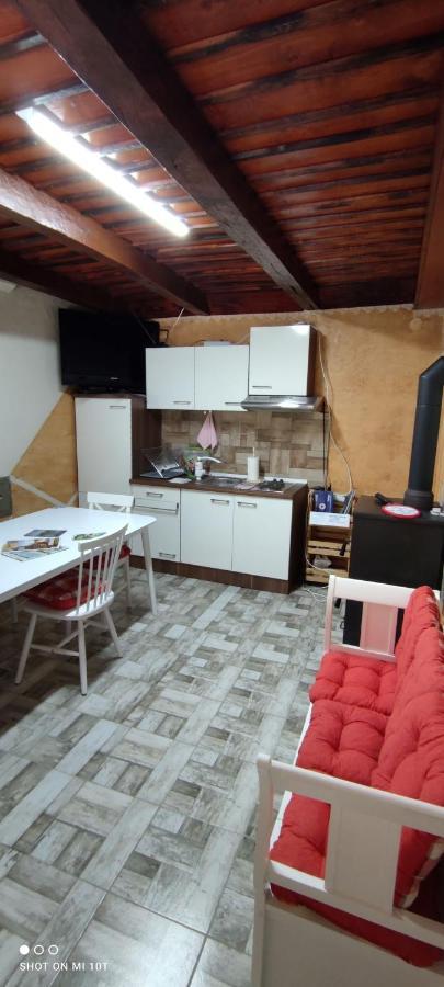 Ruralna Kuca Za Odmor Pozojova Hiza - Rural Holiday House Lopatinec Exterior photo